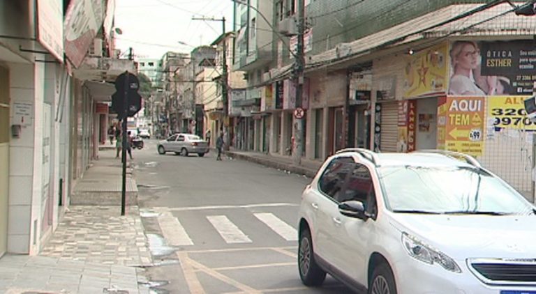 Comerciantes assustados com arrombamentos em Jardim América