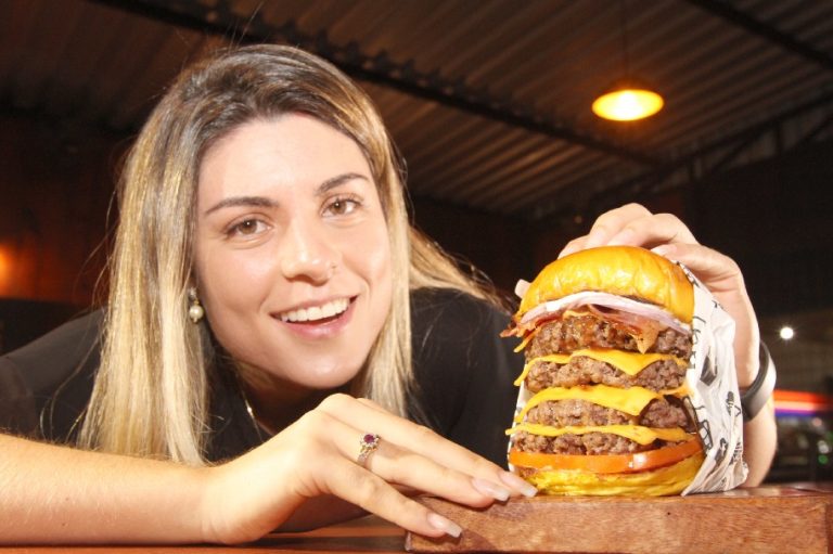 Festa antecipada dos hambúrgueres!
