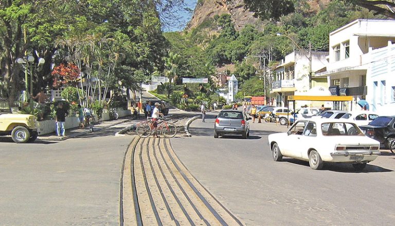 Mimoso do Sul oferece salário de até R$ 7 mil