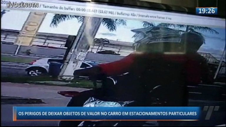 Os perigos de deixar objetos de valor no carro em estacionamentos particulares
