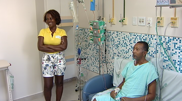 No temporal um bombeiro lutava para conseguir o transplante de coração