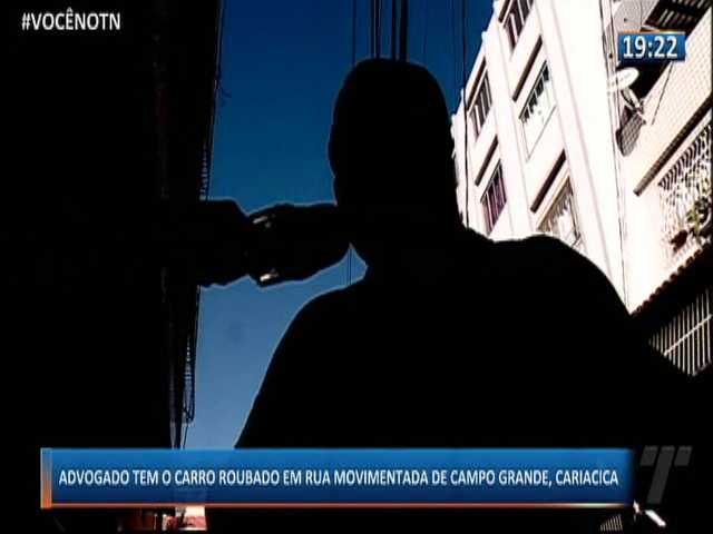 Advogado tem o carro roubado em rua movimentada de Campo Grande, Cariacica