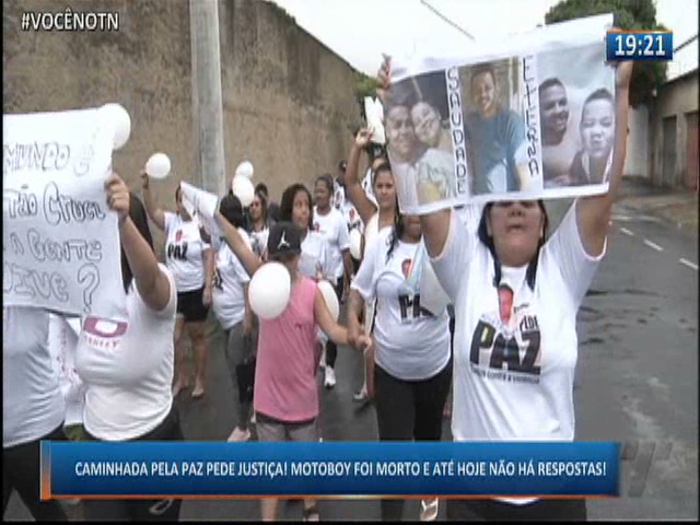 Caminhada pela paz pede justiça! Motoboy foi morto e até hoje não há respostas!