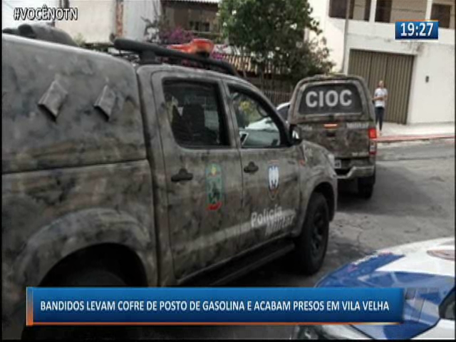 Bandidos levam cofre de posto de gasolina e acabam presos em Vila Velha