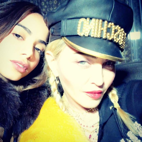 Madonna quer gravar clipe para o hit ‘Faz Gostoso’ e tuíta: “Ainda à espera de Anitta”