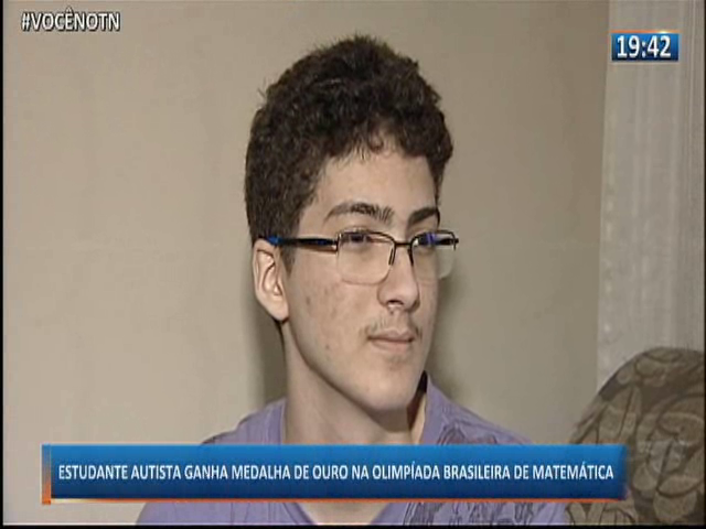 Estudante autista ganha medalha de ouro na Olimpíada Brasileira de Matemática