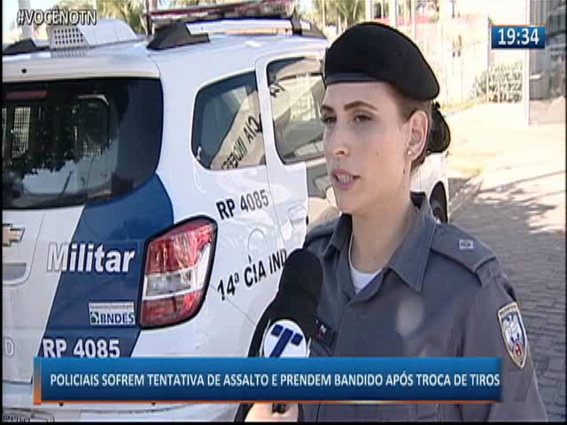 Policiais sofrem tentativa de assalto e prendem bandido após troca de tiros
