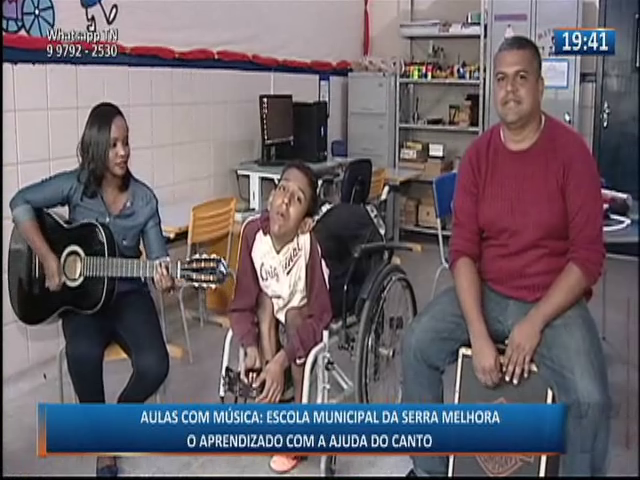 Aulas com música: Escola municipal da Serra melhora o aprendizado com a ajuda do canto