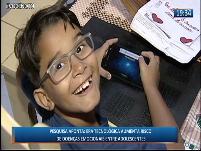 Era tecnológica aumenta risco de doenças emocionais entre adolescentes