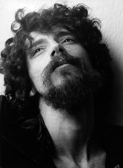 Raul Seixas, nosso ‘maluco beleza’ e astro do rock brasileiro nos deixou há 30 anos