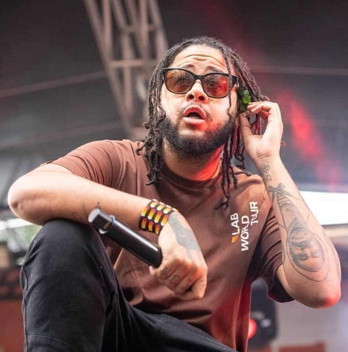 Com parcerias musicais inusitadas, ‘Clubversão’ estreia temporada latina