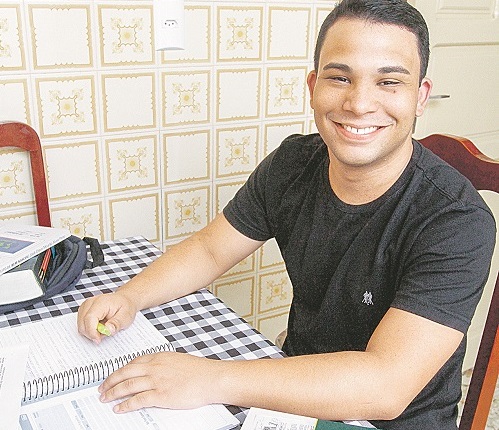 Mais de 3 mil vagas para 10 cursos favoritos entre jovens