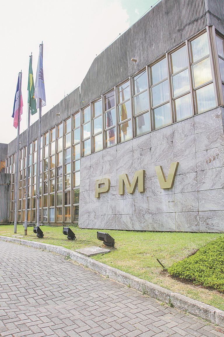 Prefeituras vão abrir 1.800 vagas com salário de até R$ 7 mil