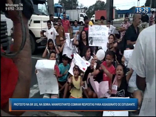 Pais reclamam de falhas no serviço de transporte para cadeirantes