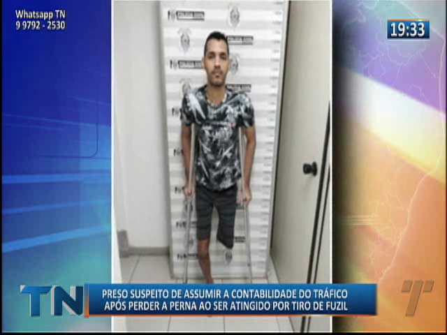 Preso suspeito de assumir a contabilidade do tráfico após perder a perna durante tiroteio