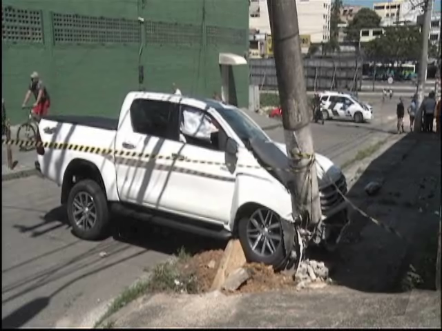 Bandido rouba carro e é morto em Cariacica