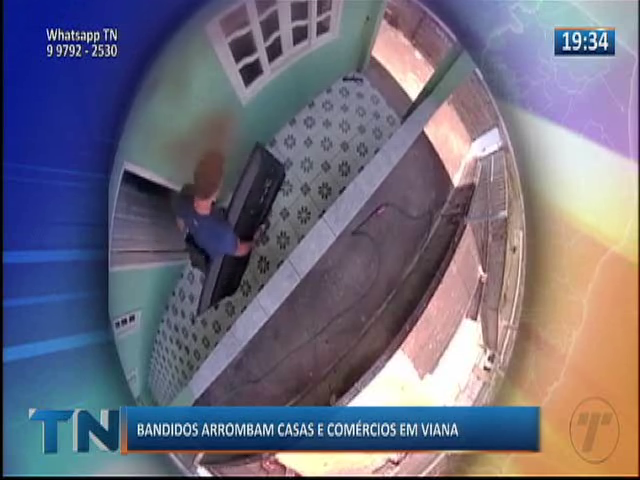 Bandidos arrombam casas e comércios em Viana