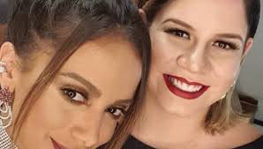 Single de Marília Mendonça e Anitta deve chegar às plataformas digitais nesta terça