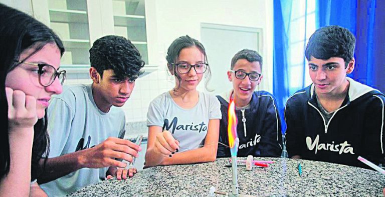 Tecnologia aliada à educação
