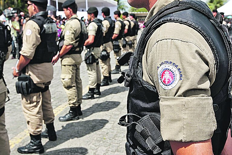 Seleções em três estados com 6 mil vagas para a PM