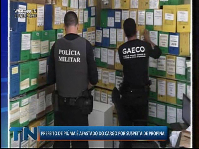 Prefeito de Piúma é afastado do cargo por suspeita de propina