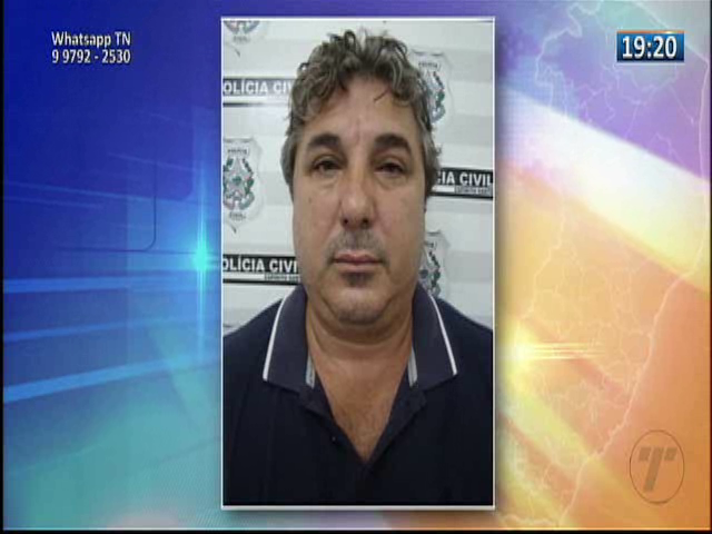 Preso sindicalista que foi fotografado atirando nas vítimas em Vila Velha