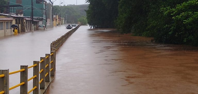 Institutos emitem alerta de acumulado de chuva para o Estado