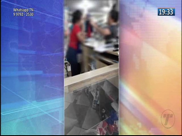 Barraco! Cliente ameaça vendedora por causa de troca de produto em loja na Serra