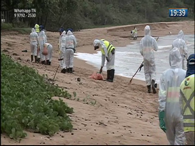 Óleo tóxico prejudica banhistas e pescadores da Serra