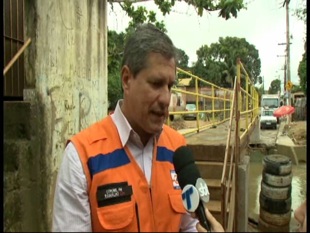 Passarela devolve rotina aos moradores de Viana e Cariacica