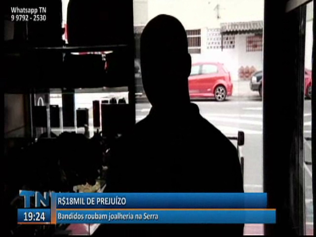 Bandidos roubam joalheria na Serra