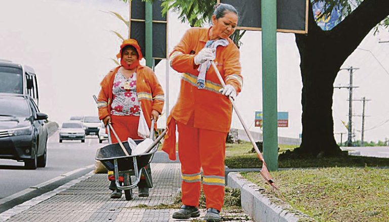Prefeituras de Fundão e Águia Branca abrem 304 oportunidades