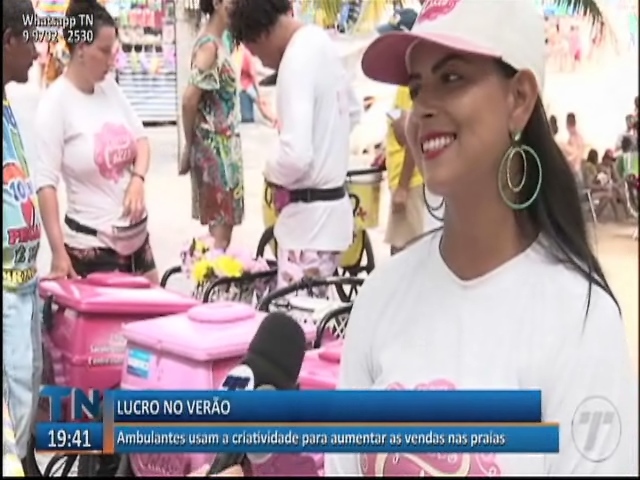 Ambulantes usam a criatividade para aumentar as vendas nas praias