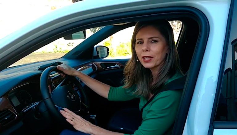 VÍDEO | Conheça o T-Cross, um dos 10 carros mais vendidos no País