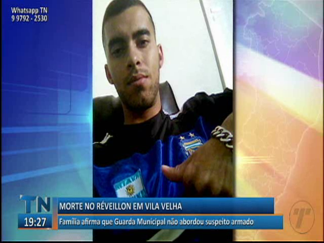 A polícia tenta identificar o criminoso que tirou a vida de um jovem durante a festa da virada
