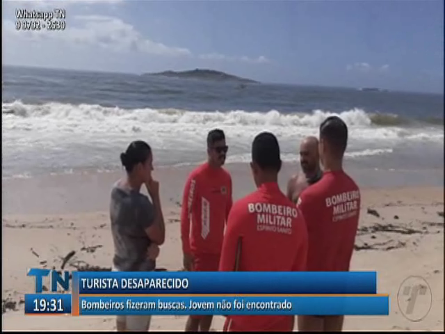 Turista que desapareceu após salvar três pessoas em Vila Velha ainda não foi encontrado