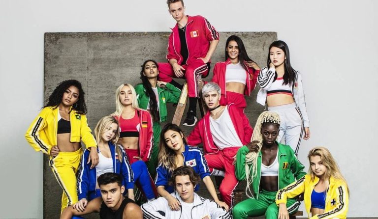 Now United estão chegando ao Brasil e apresentam a nova integrante; Savannah!