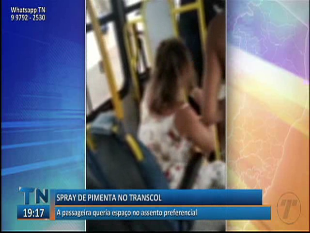 Passageira teria usado spray de pimenta para conseguir se sentar dentro de ônibus