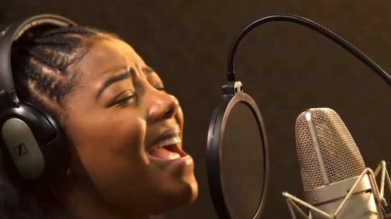 Alcione se impressionou com cover de “Faz Uma Loucura Por Mim” feito por Ludmilla