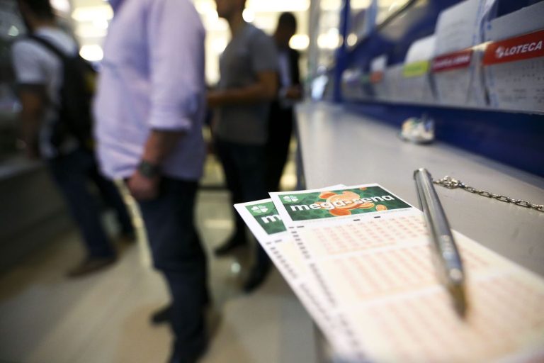 Mega-Sena acumula e prêmio chega a R$ 24 milhões