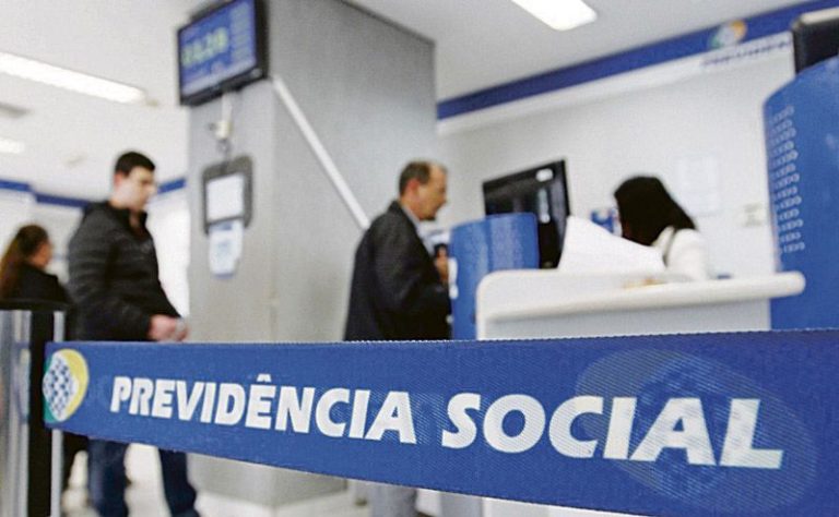Inscrição para o INSS até domingo. Salários chegam a R$ 4.200