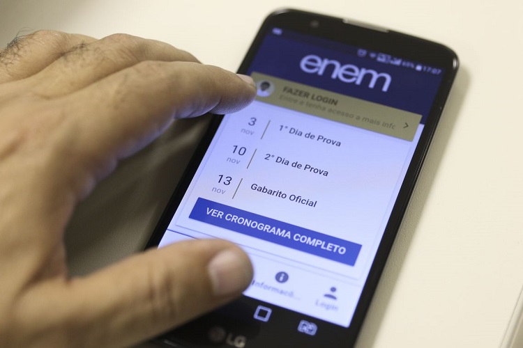 MPF diz que manutenção do Enem viola a Constituição