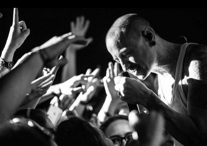 Confira a participação dos fãs em performance virtual de “In The End” do Linkin Park