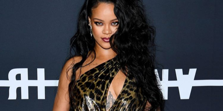 Novo álbum da diva Rihanna está pronto e deve ser lançado em breve