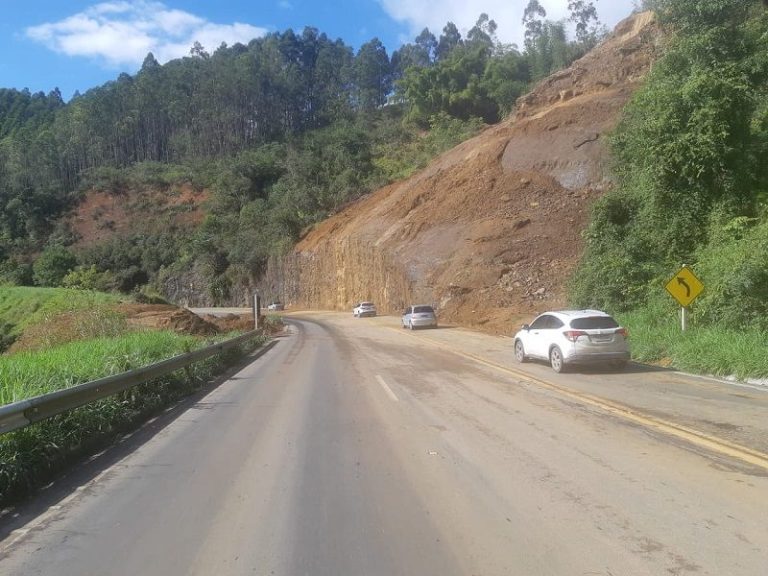 BR-262 é liberada nos dois sentidos em Domingos Martins