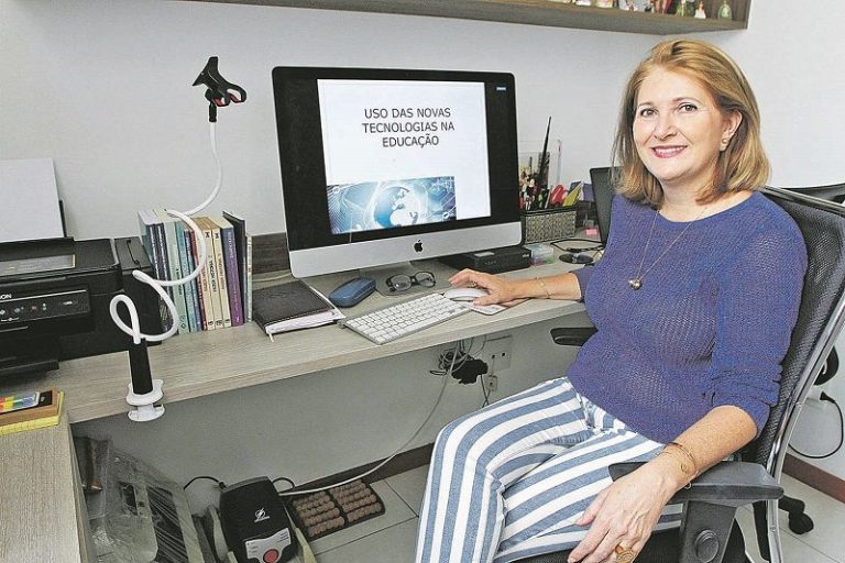 Indisciplina e bullying virtuais viraram desafio para professores, avalia especialista
