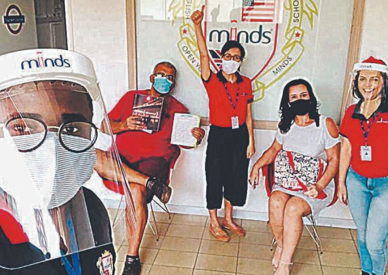 Mais facilidade na hora de aprender Inglês por Minds English School