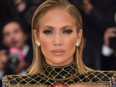 ‘Musa e furacão latino’ Jennifer Lopez receberá o Icon Award no People’s Choice Awards 2020