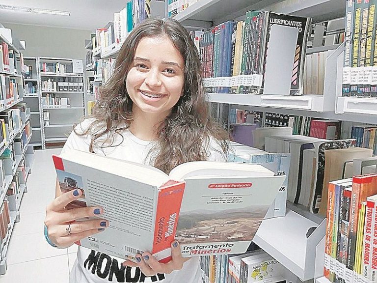 Faculdades vão premiar talentos com bolsas de até 100% e vagas de estágio