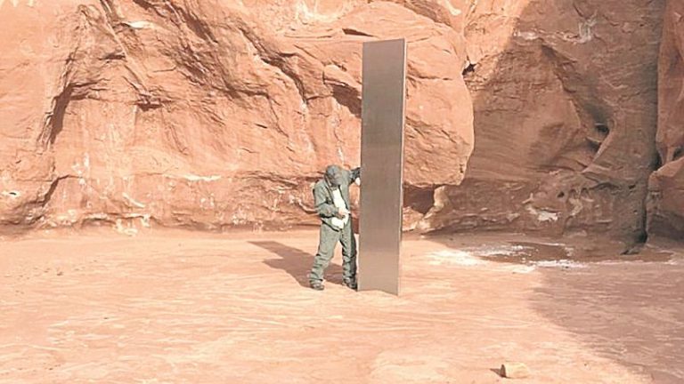 VÍDEO | Monolito misterioso é encontrado no deserto de Utah, nos EUA